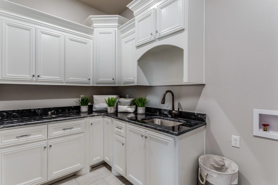 How Handymen Handle Kitchen Remodeling Challenges Efficiently Gainesboro, TN
